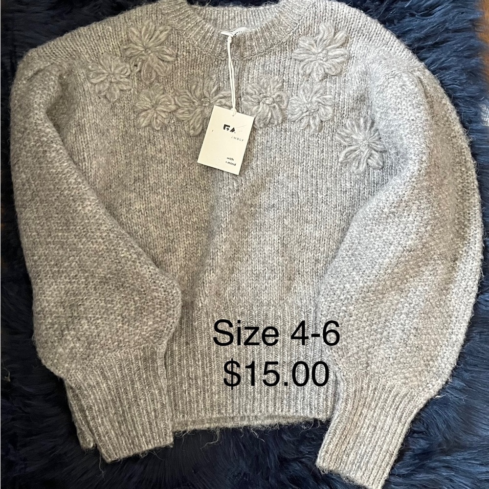 F&F Gray Crew Neck Sweater Cozy Knit